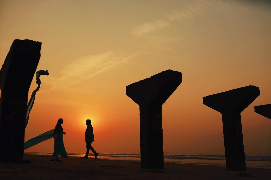 Priya & Arjun